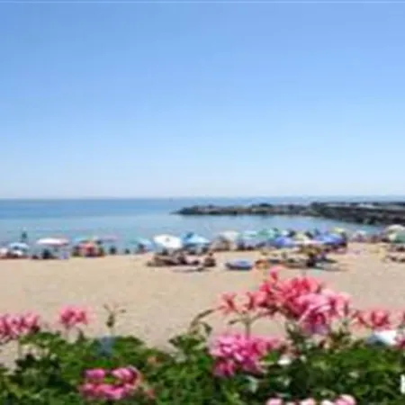 Holiday home For Rent - Desi